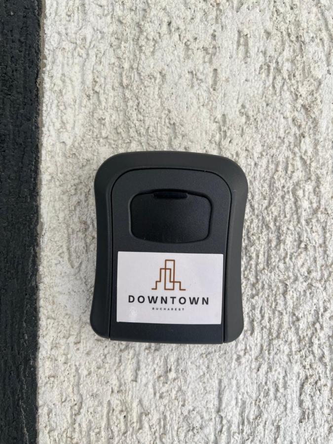 شقة Downtown Hidden Garden With Jacuzzi In بوخارست المظهر الخارجي الصورة